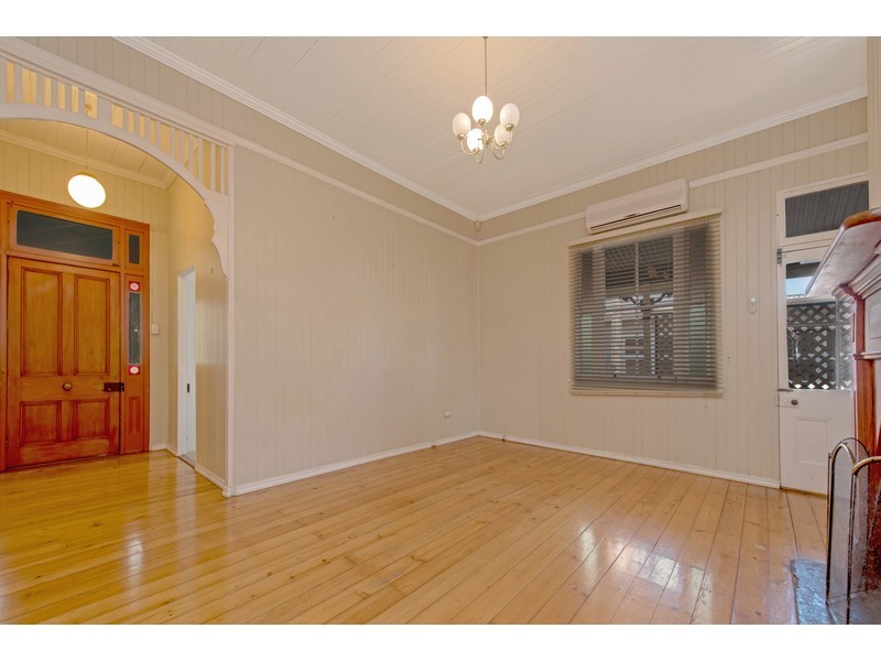 33 Grenier Street, Toowoomba City QLD 4350