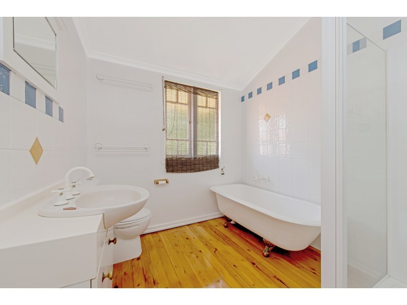 33 Grenier Street, Toowoomba City QLD 4350