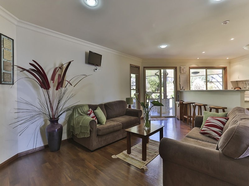 14 Trevean Drive, Kleinton QLD 4352