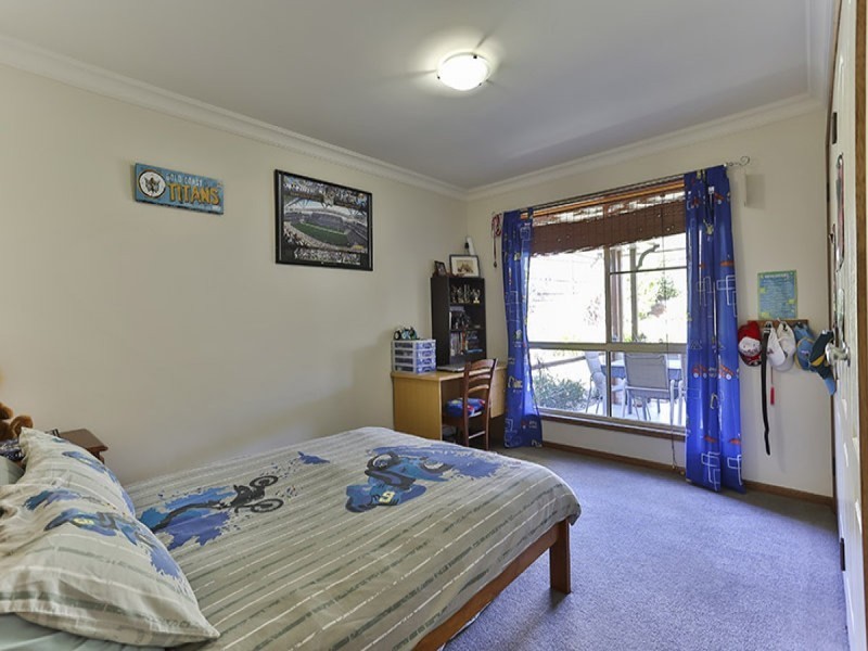 14 Trevean Drive, Kleinton QLD 4352