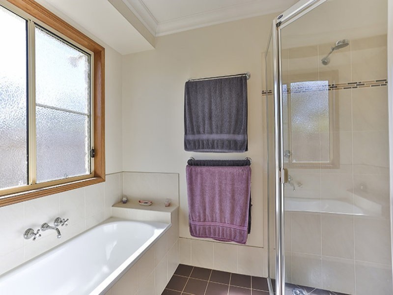 14 Trevean Drive, Kleinton QLD 4352
