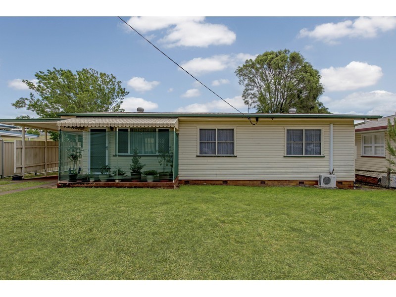 7 Teesdale Avenue, Newtown QLD 4350
