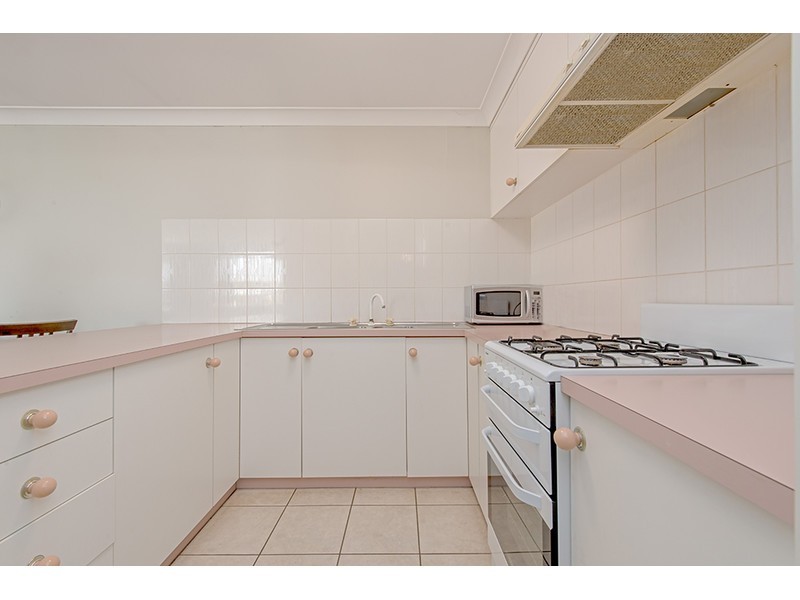 1 & 2/16 Horrocks Crescent, Kearneys Spring QLD 4350