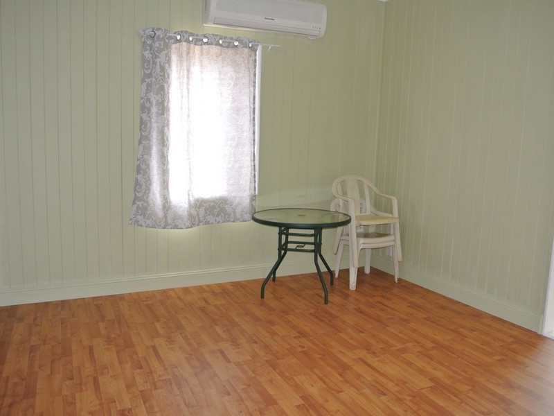 5 McCarthy Street, Newtown QLD 4350