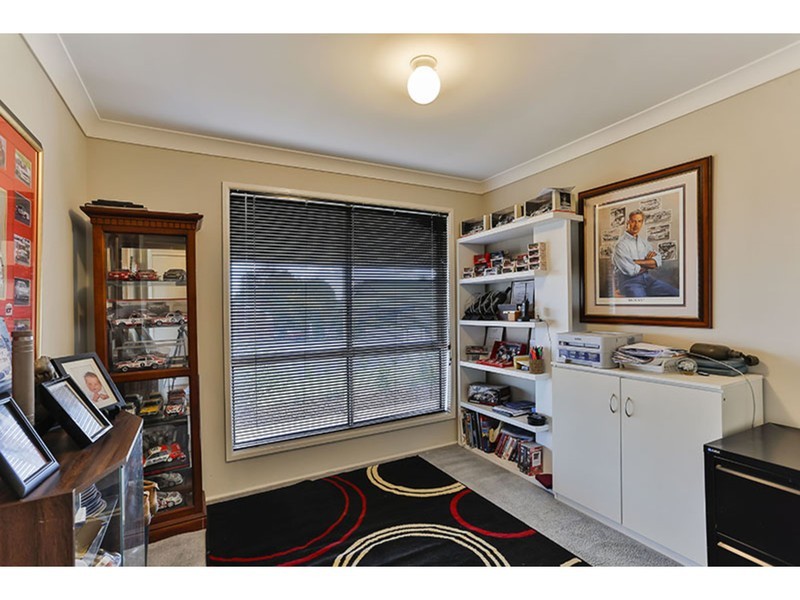 636 Greenwattle Street, Newtown QLD 4350