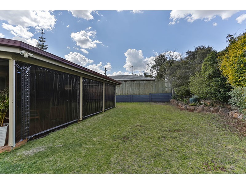 636 Greenwattle Street, Newtown QLD 4350