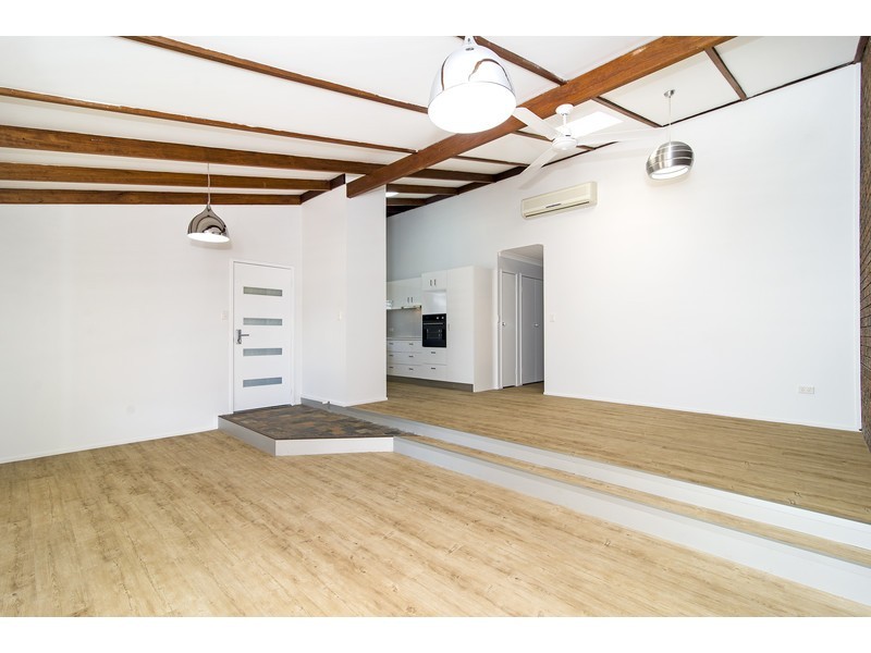 2/6 Pine Court, Rangeville QLD 4350