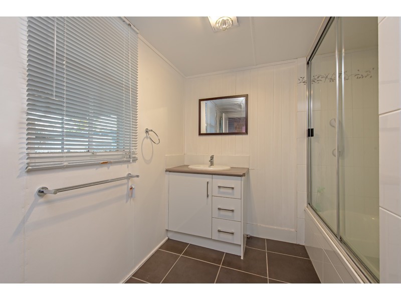 24 McGregor Street, Wilsonton QLD 4350
