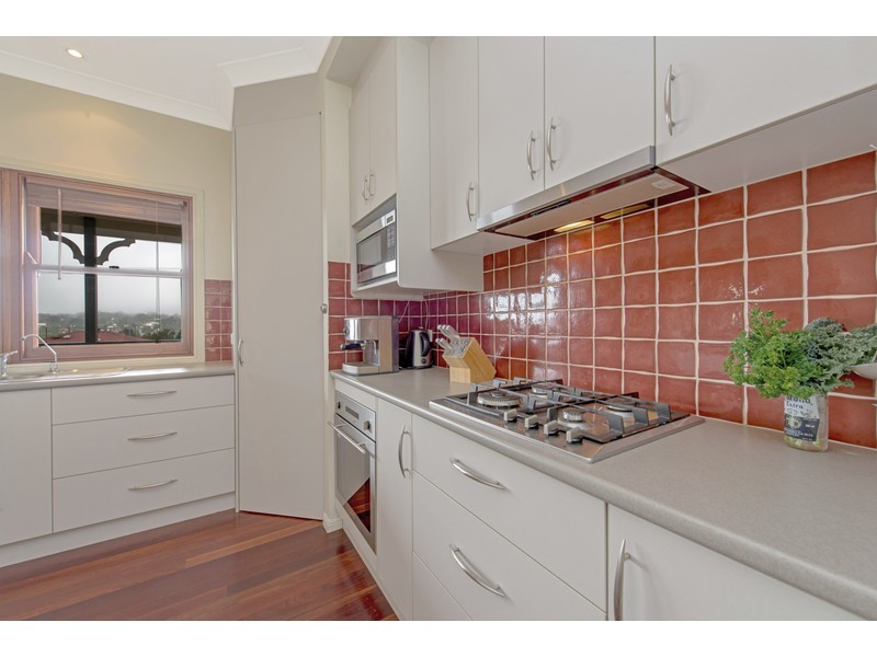 9 Hoey Street, Kearneys Spring QLD 4350