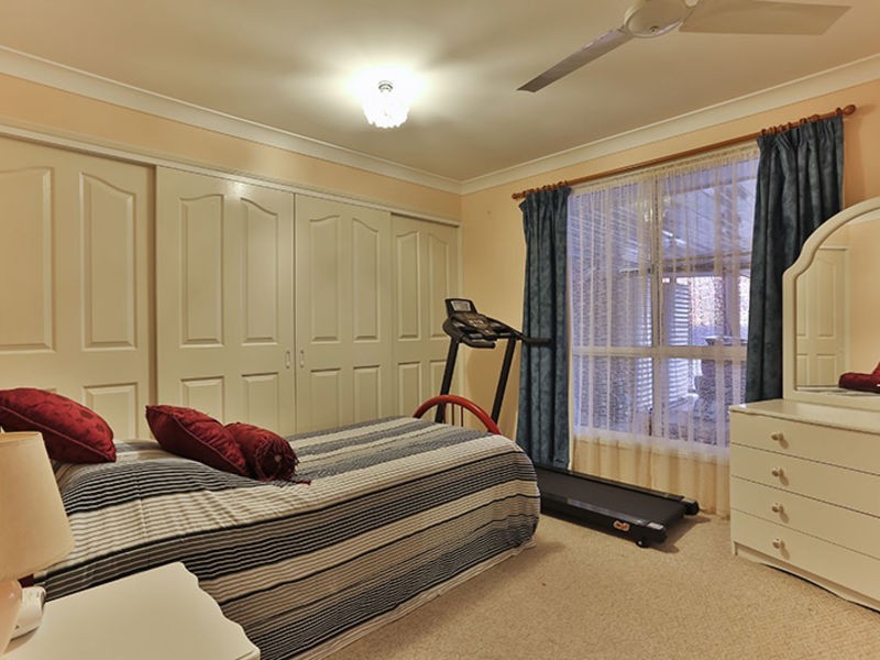 15 Bunya View Drive, Highfields QLD 4352