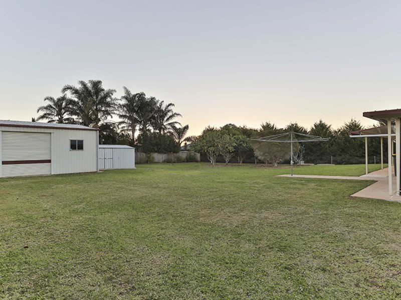 15 Bunya View Drive, Highfields QLD 4352