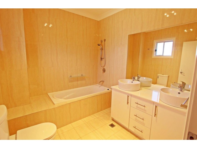 26 Woodward Street, Ermington NSW 2115