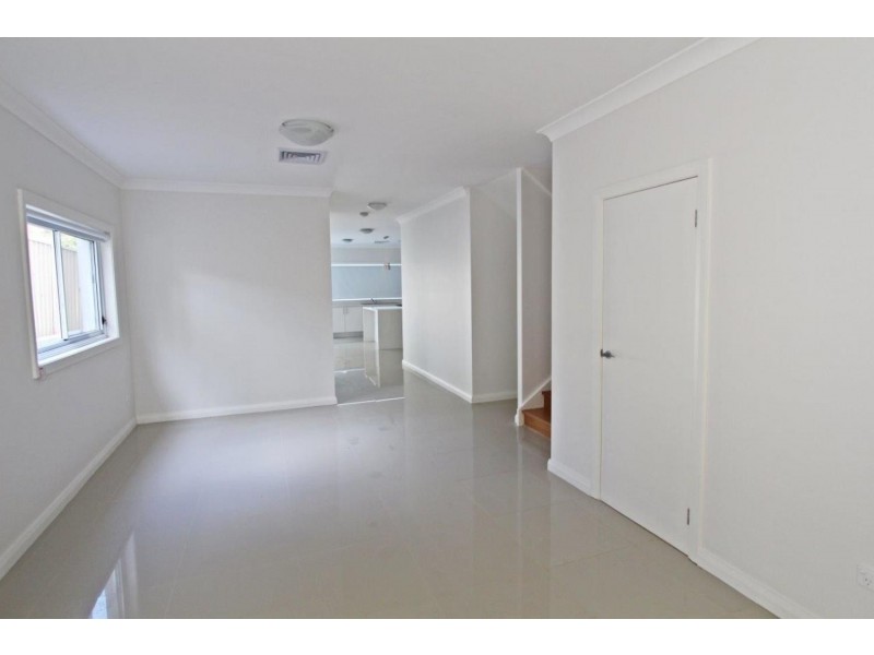 26 Woodward Street, Ermington NSW 2115