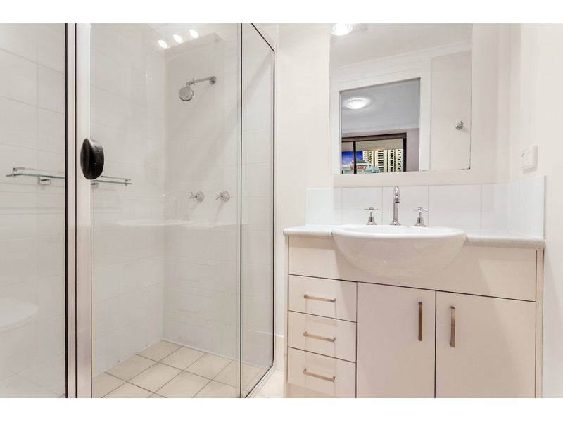 706/100 Bowen Street, Spring Hill QLD 4000