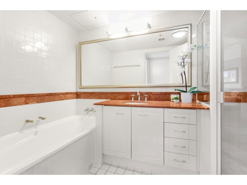 132 Alice Street, Brisbane City QLD 4000