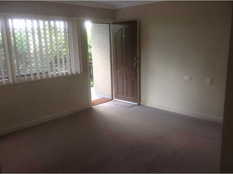 4/49 Lockerbie Street, Kangaroo Point QLD 4169