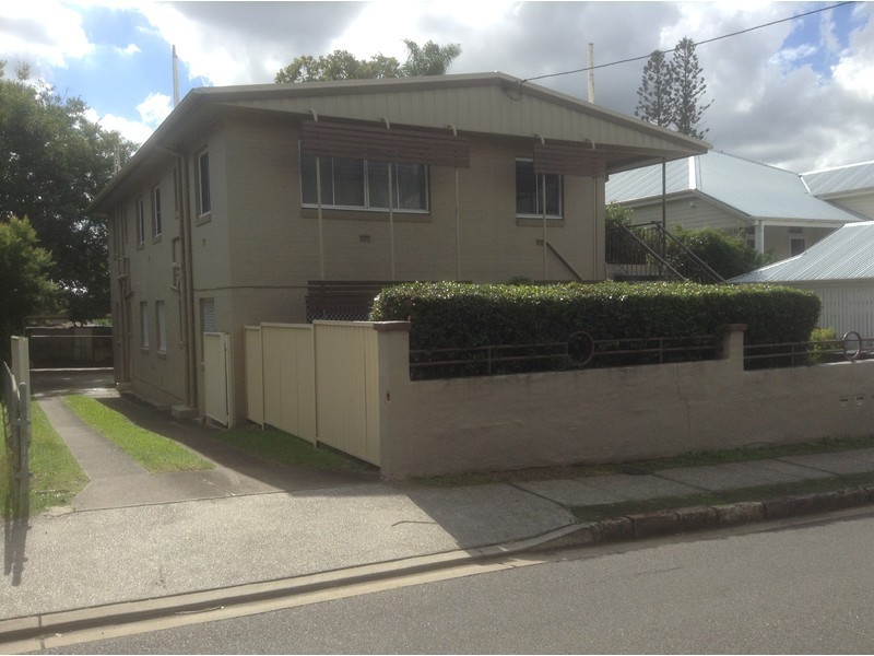 4/49 Lockerbie Street, Kangaroo Point QLD 4169