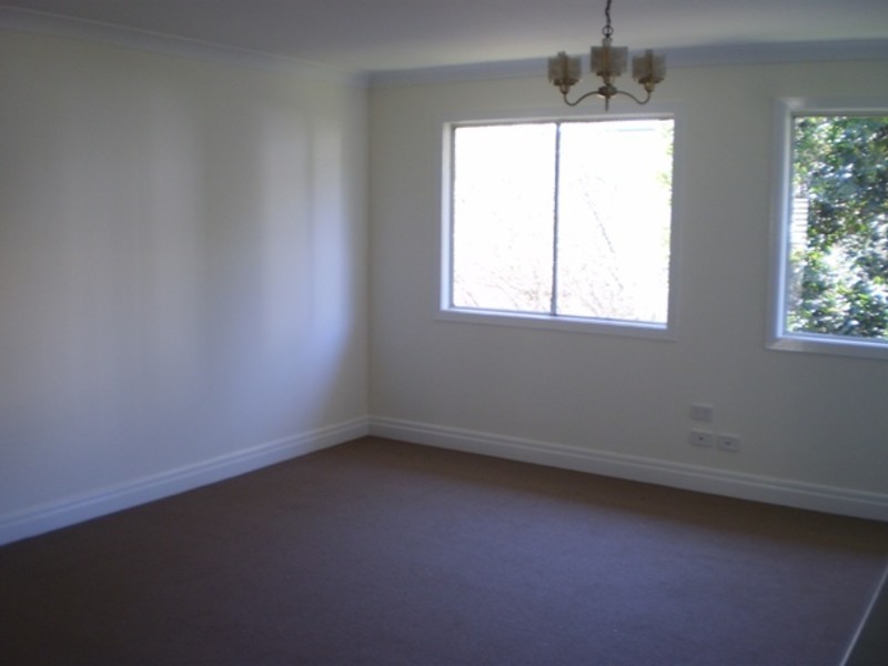 16 Huxham Terrace, Auchenflower QLD 4066