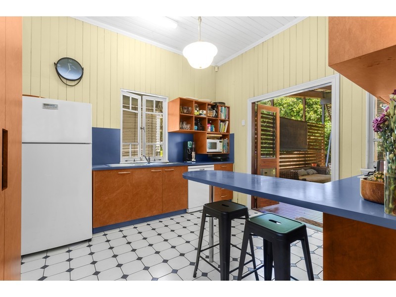 6 Scott Street, Red Hill QLD 4059