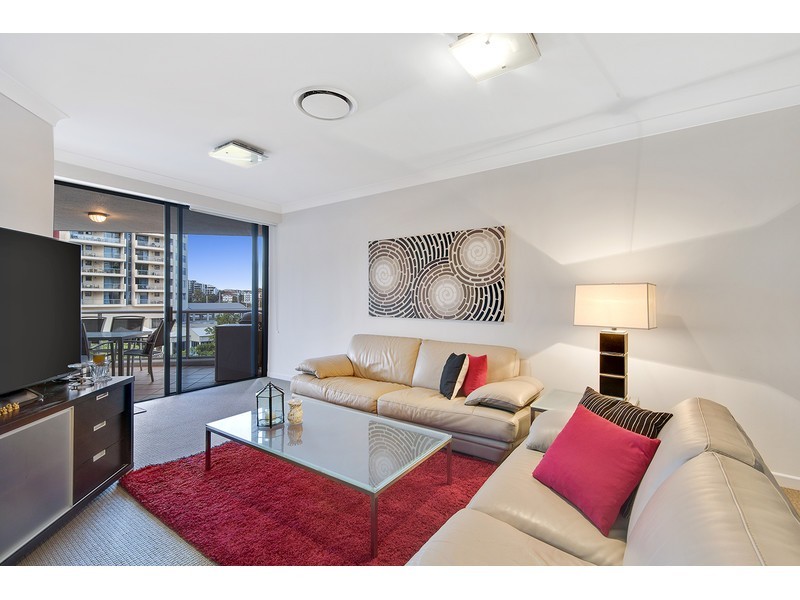 34/78 Cairns Street, Kangaroo Point QLD 4169