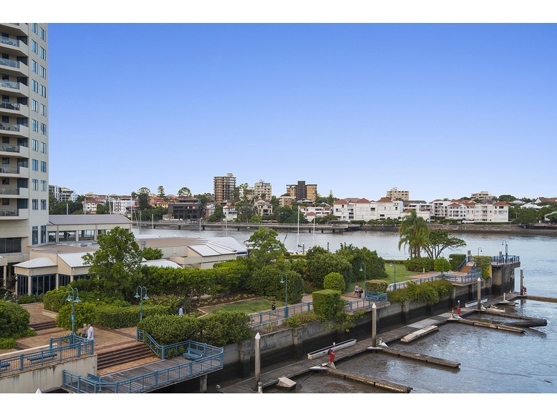 34/78 Cairns Street, Kangaroo Point QLD 4169