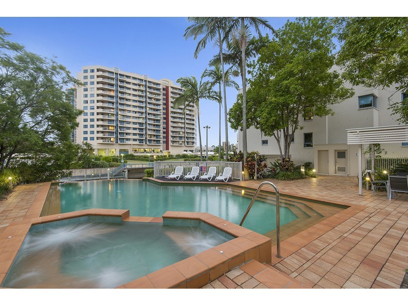 34/78 Cairns Street, Kangaroo Point QLD 4169