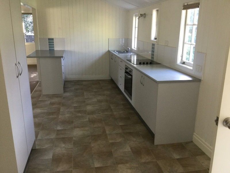 16 Huxham Terrace, Auchenflower QLD 4066