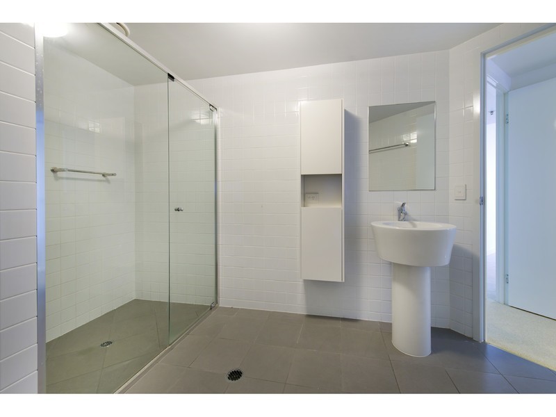 126/18 Tank Street, Brisbane City QLD 4000