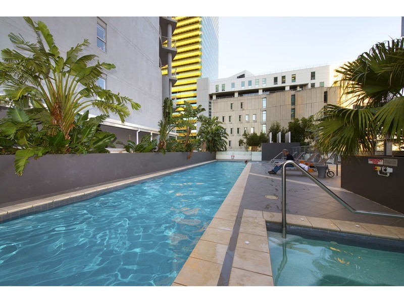 126/18 Tank Street, Brisbane City QLD 4000
