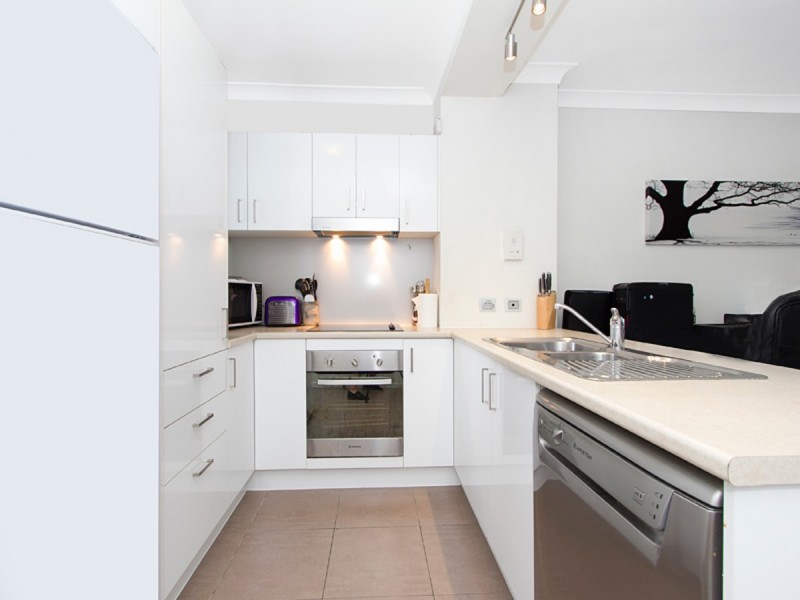 2/736 – 740 Ipswich Road, Annerley QLD 4103
