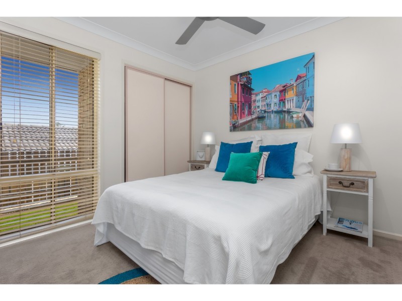 77 Celandine Street, Shailer Park QLD 4128