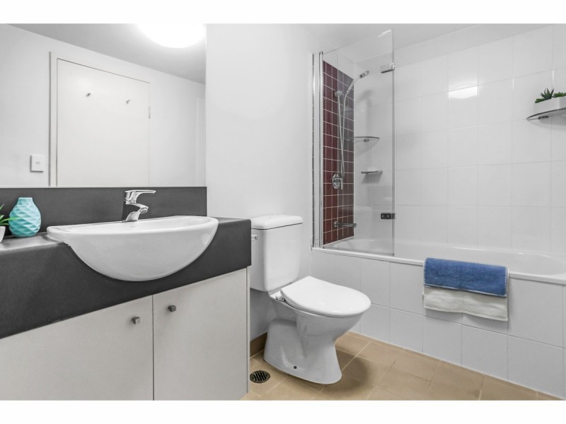 203/333 Water Street, Fortitude Valley QLD 4006