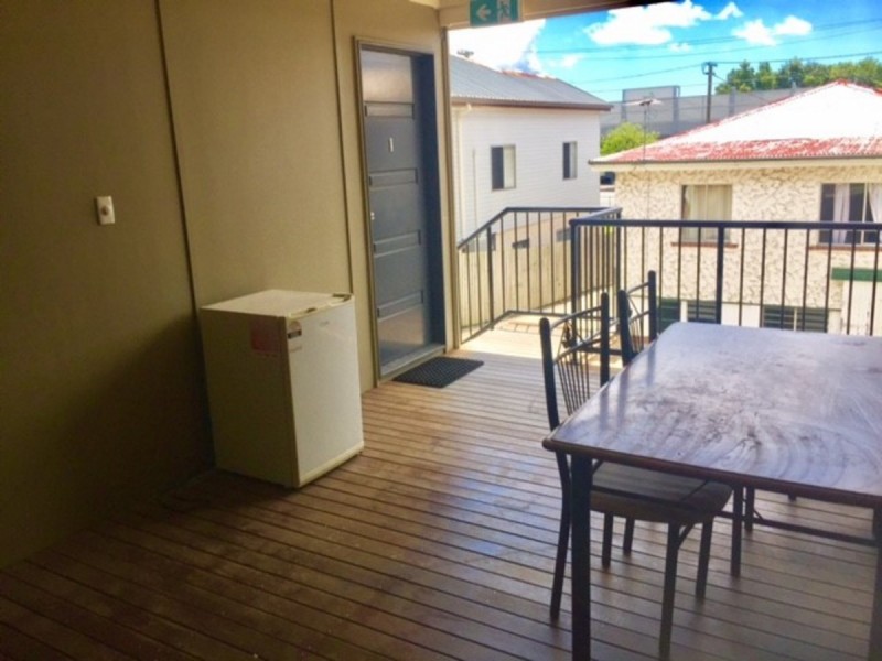 3/242 Lutwyche Road, Windsor QLD 4030