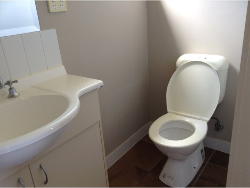 1/242 Lutwyche Road, Windsor QLD 4030