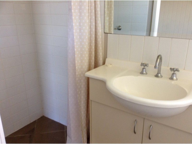 1/242 Lutwyche Road, Windsor QLD 4030