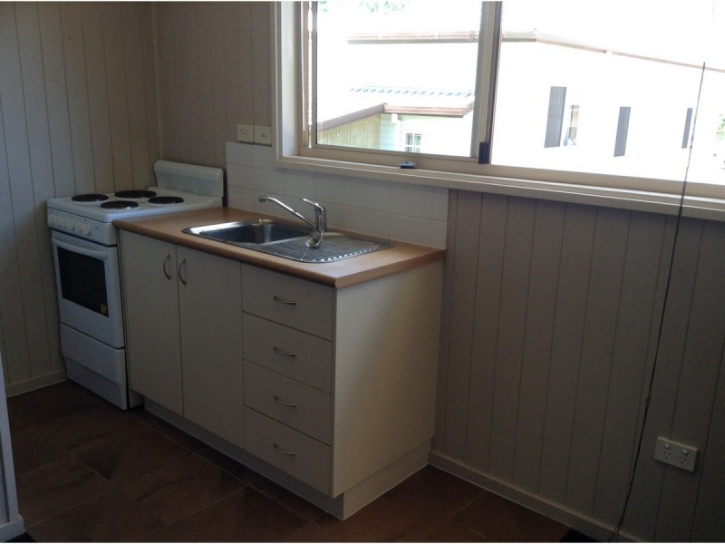 1/242 Lutwyche Road, Windsor QLD 4030