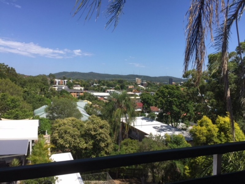 6/208 Carmody Road, St Lucia QLD 4067