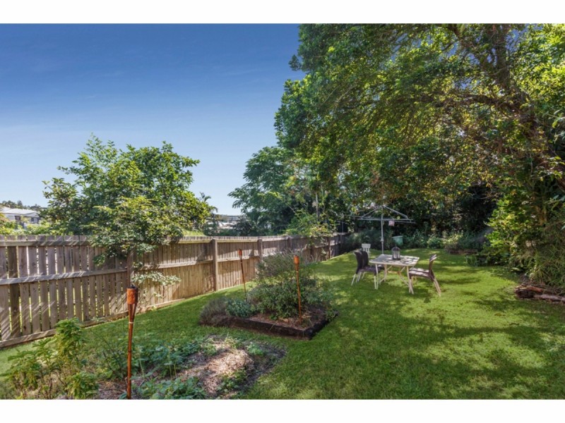 8 Abingdon Street, Woolloongabba QLD 4102