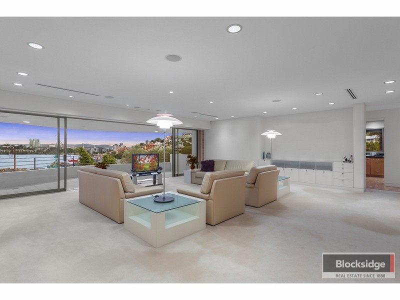 7 Mullens Street, Hamilton QLD 4007