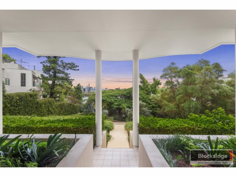 7 Mullens Street, Hamilton QLD 4007