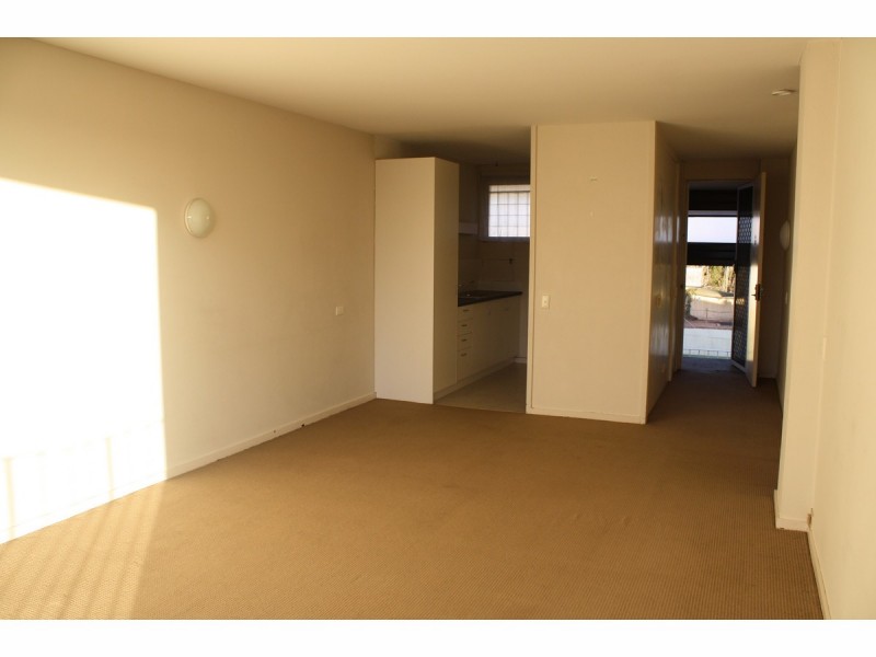 12/223 Cavendish Road, Coorparoo QLD 4151