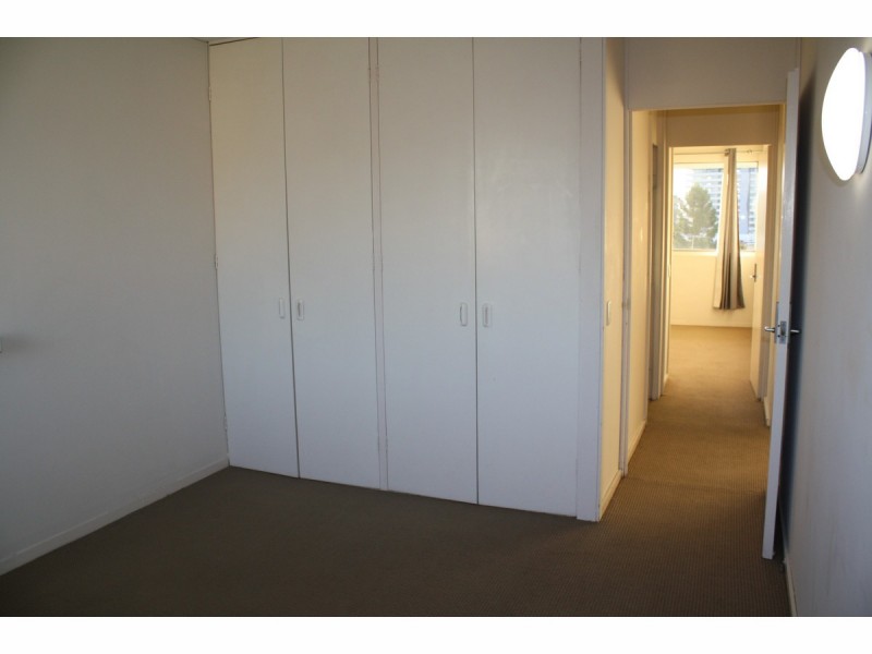 12/223 Cavendish Road, Coorparoo QLD 4151