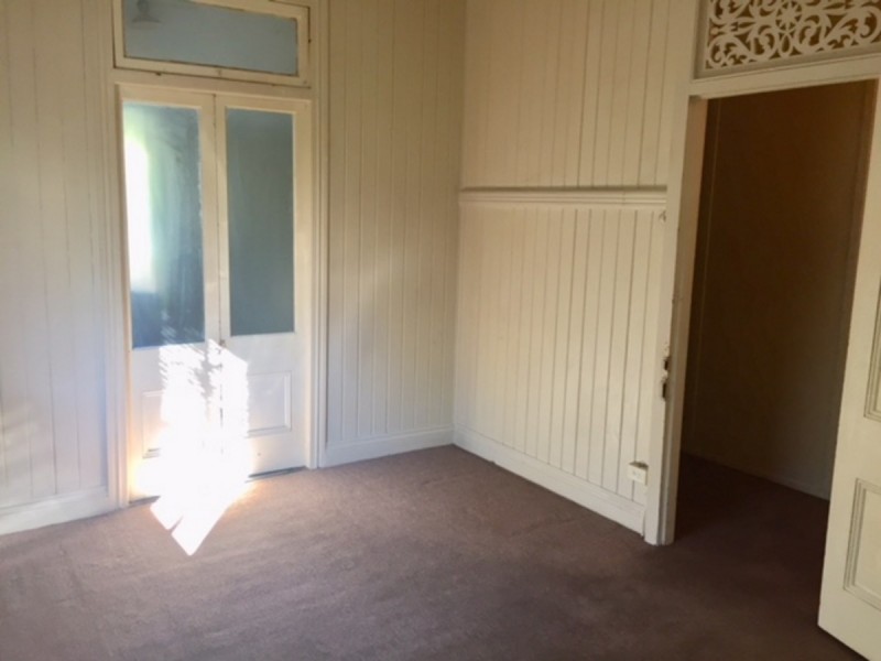 2/42 Frodsham Street, Albion QLD 4010