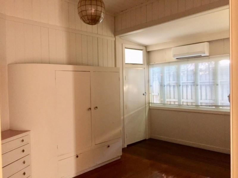 2/11 Alexandra Road, Ascot QLD 4007