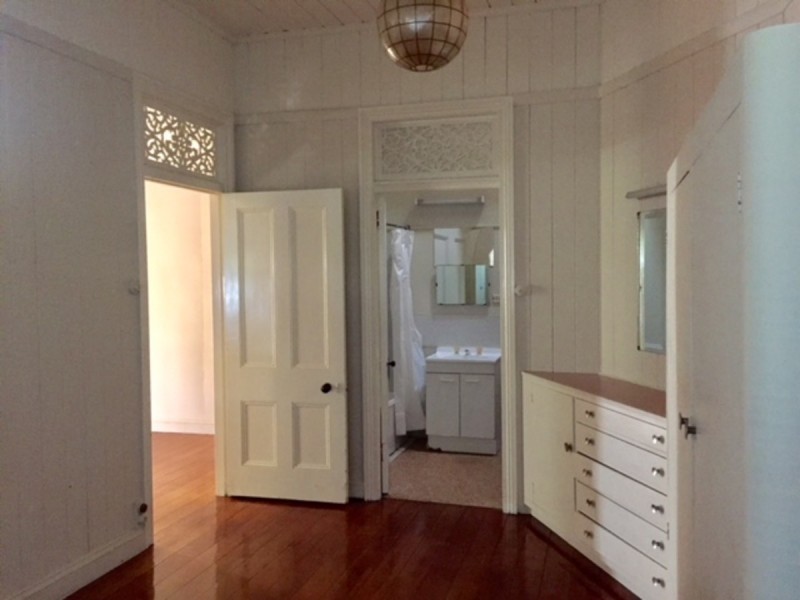 2/11 Alexandra Road, Ascot QLD 4007