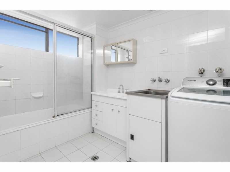 58 Kent Street, Hamilton QLD 4007