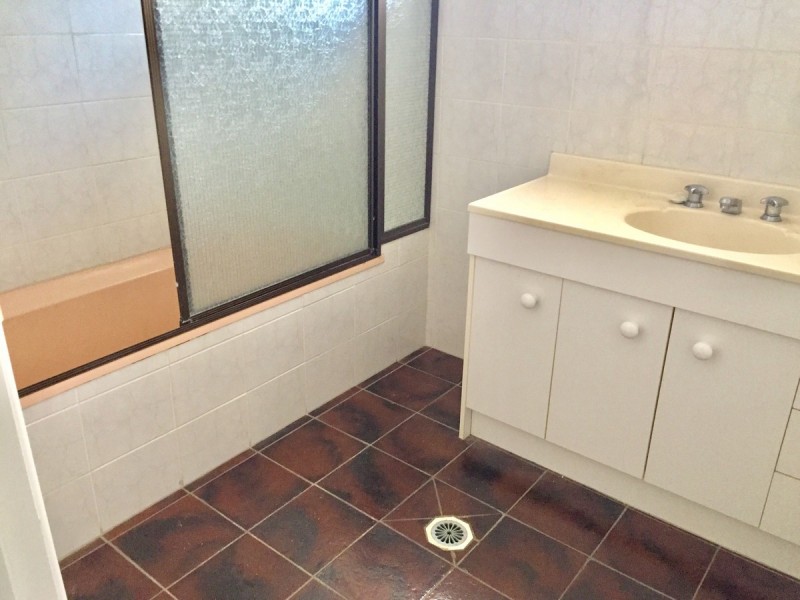 47 Alkoomie Street, Wynnum QLD 4178