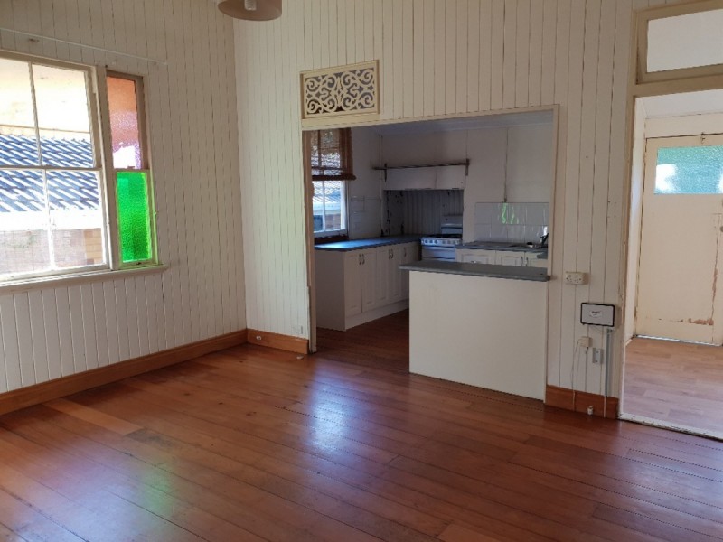 64 Deighton Road, Dutton Park QLD 4102