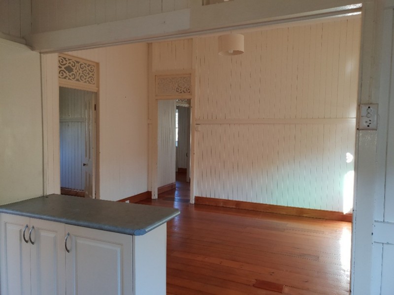 64 Deighton Road, Dutton Park QLD 4102