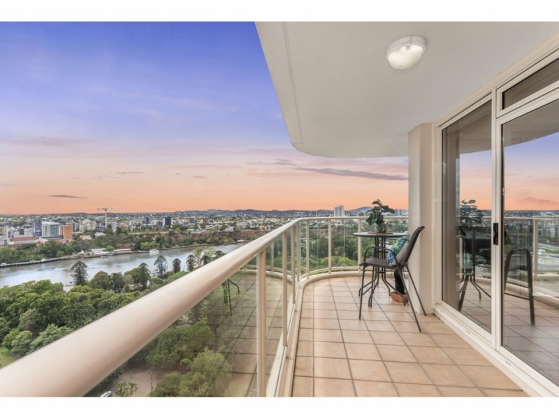 2401/132 Alice Street, Brisbane City QLD 4000